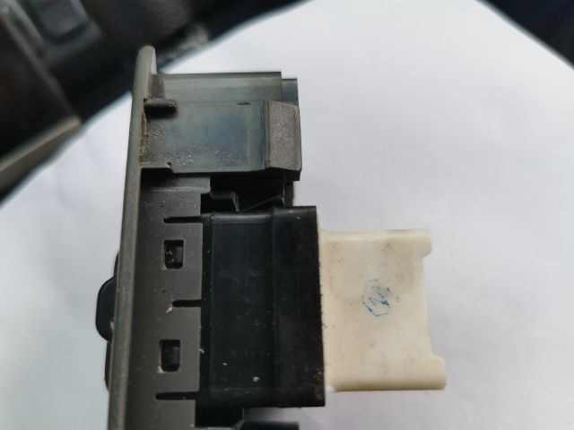 bontott TOYOTA YARIS Tükör Kapcsoló