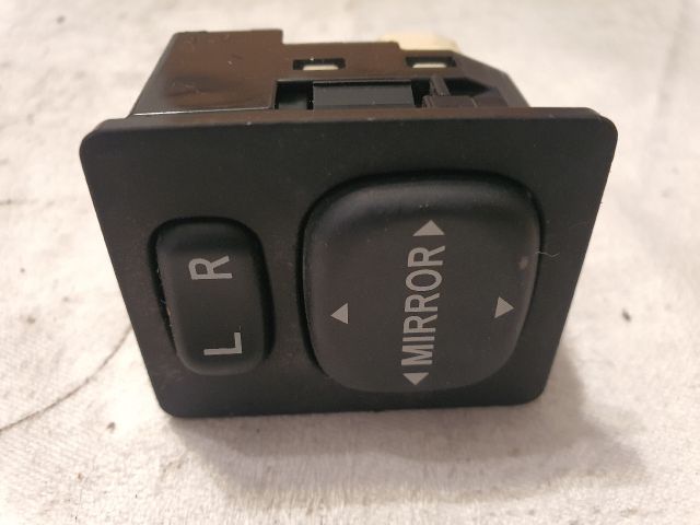 bontott TOYOTA YARIS Tükör Kapcsoló