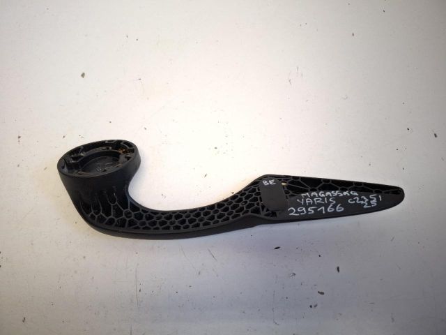 bontott TOYOTA YARIS Ülésmagasság Állító Kar / Gomb