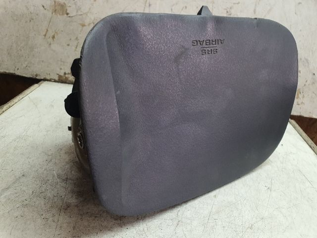 bontott TOYOTA YARIS Utasoldali Légzsák