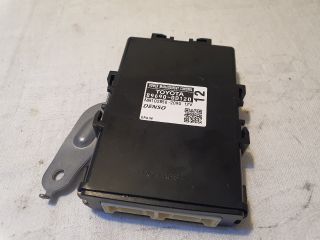 bontott TOYOTA YARIS Üzemanyag Befecskendező Vezérlő