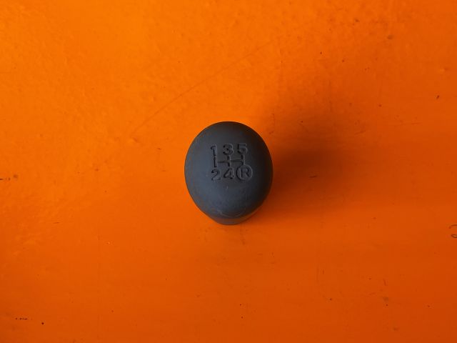 bontott TOYOTA YARIS Váltógomb