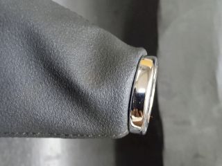 bontott TOYOTA YARIS Váltószoknya