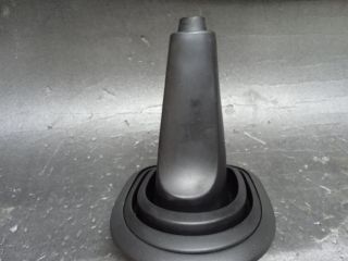 bontott TOYOTA YARIS Váltószoknya