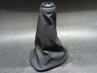 bontott TOYOTA YARIS Váltószoknya