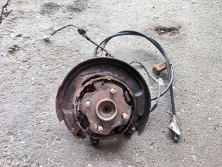 bontott TOYOTA YARIS VERSO Bal hátsó Kerékagy