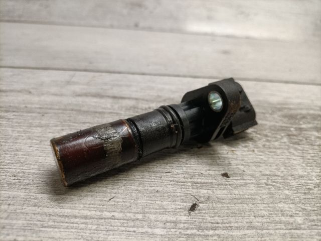 bontott TOYOTA YARIS VERSO Főtengely Fordulatszám Jeladó