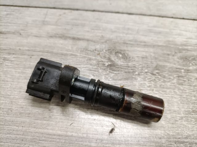 bontott TOYOTA YARIS VERSO Főtengely Fordulatszám Jeladó