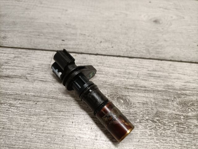 bontott TOYOTA YARIS VERSO Főtengely Fordulatszám Jeladó