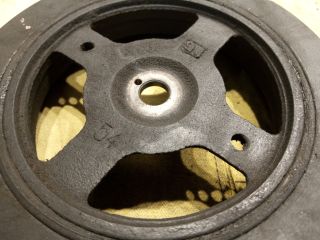 bontott TOYOTA YARIS VERSO Főtengely Szíjtárcsa