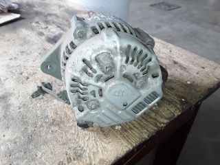 bontott TOYOTA YARIS VERSO Generátor