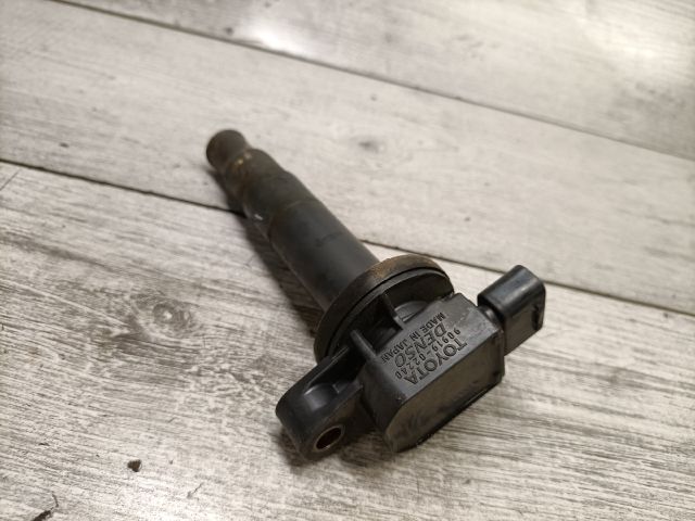 bontott TOYOTA YARIS VERSO Gyújtótrafó