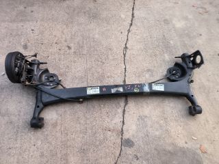 bontott TOYOTA YARIS VERSO Hátsó Híd (Dobfékes)