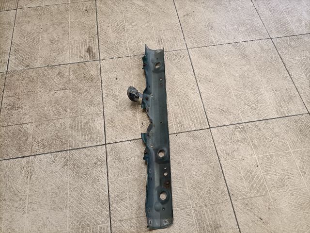 bontott TOYOTA YARIS VERSO Homlokfal (Üres lemez)