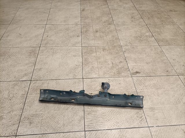 bontott TOYOTA YARIS VERSO Homlokfal (Üres lemez)