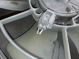 bontott TOYOTA YARIS VERSO Hűtőventilátor