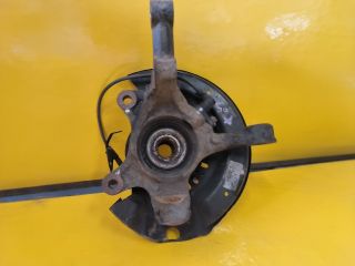 bontott TOYOTA YARIS VERSO Jobb első Csonkállvány Kerékaggyal