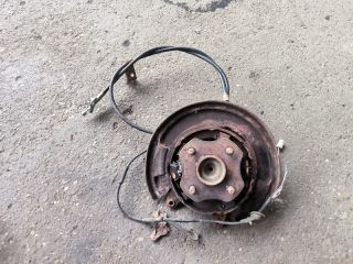 bontott TOYOTA YARIS VERSO Jobb hátsó Kerékagy