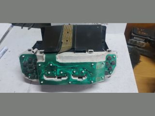 bontott TOYOTA YARIS VERSO Kilométeróra