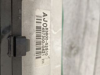 bontott TOYOTA YARIS VERSO Kilométeróra