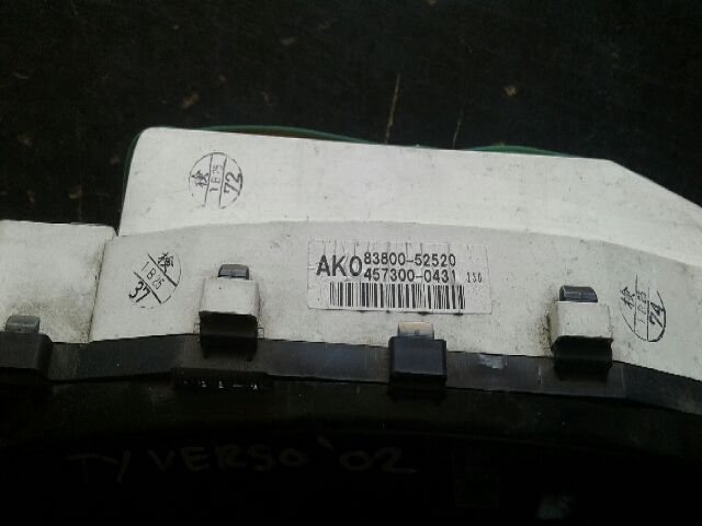 bontott TOYOTA YARIS VERSO Kilométeróra