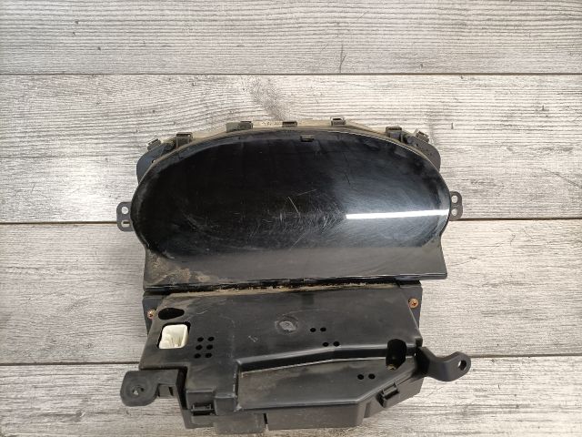 bontott TOYOTA YARIS VERSO Kilométeróra