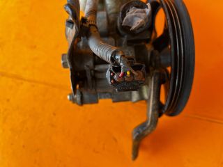 bontott TOYOTA YARIS VERSO Kormányszervó Motor (Hidraulikus)