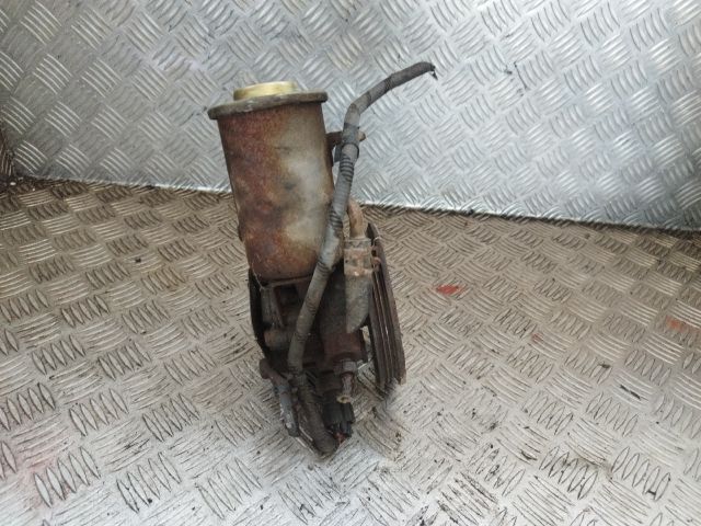 bontott TOYOTA YARIS VERSO Kormányszervó Motor (Hidraulikus)