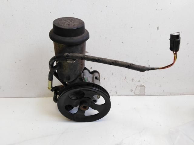 bontott TOYOTA YARIS VERSO Kormányszervó Motor (Hidraulikus)