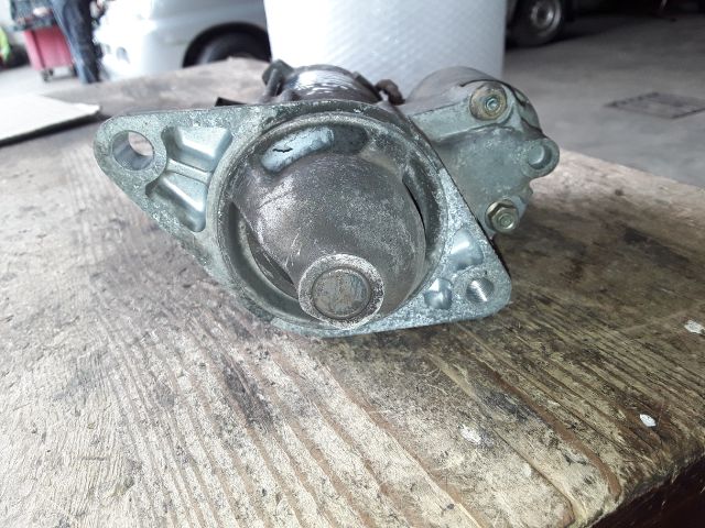 bontott TOYOTA YARIS VERSO Önindító