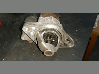 bontott TOYOTA YARIS VERSO Önindító