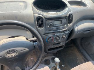 bontott TOYOTA YARIS VERSO Önindító