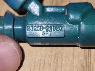 bontott TOYOTA YARIS VERSO Porlasztó (1 db)