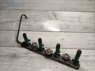 bontott TOYOTA YARIS VERSO Porlasztó (1 db)