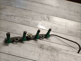 bontott TOYOTA YARIS VERSO Porlasztó (1 db)