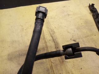 bontott TOYOTA YARIS VERSO Porlasztó Sor / Híd