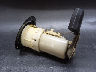 bontott TOYOTA YARIS VERSO Üzemanyag Szivattyú