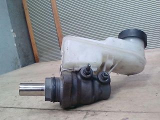 bontott TOYOTA YARIS VERSO Főfékhenger