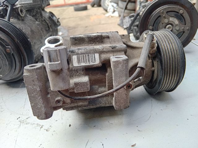 bontott TOYOTA YARIS VERSO Klímakompresszor