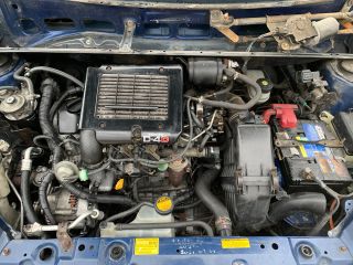 bontott TOYOTA YARIS VERSO Komplett Motor (Segédberendezésekkel)