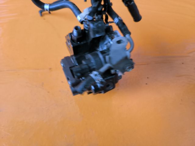 bontott TOYOTA YARIS VERSO Nagynyomású Szivattyú