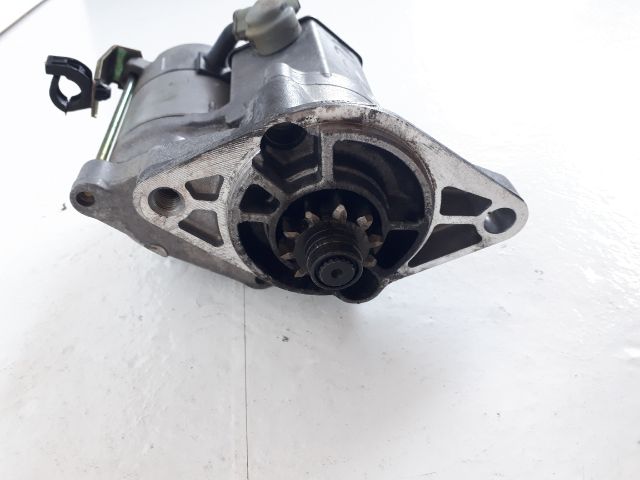 bontott TOYOTA YARIS VERSO Önindító