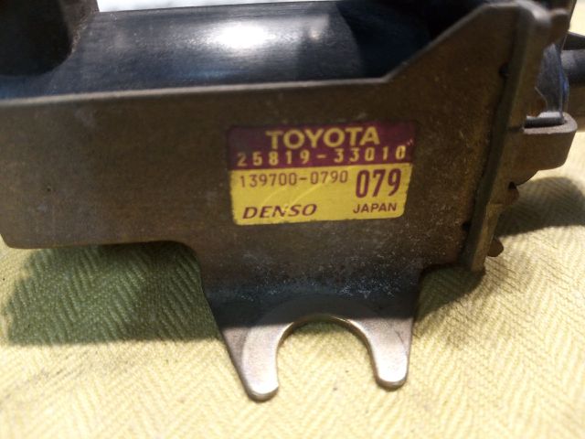 bontott TOYOTA YARIS VERSO Turbó Vákum Szelep