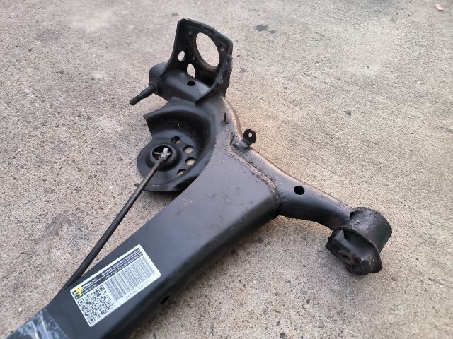 bontott TOYOTA YARIS VERSO Hátsó Híd (Dobfékes)