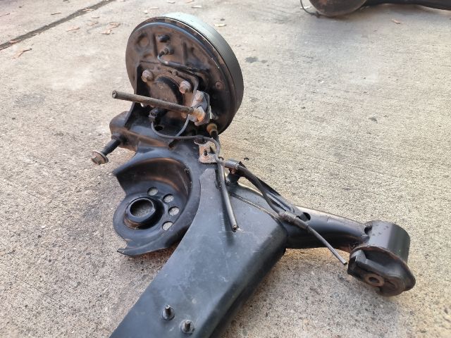 bontott TOYOTA YARIS VERSO Hátsó Híd (Dobfékes)