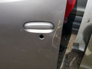 bontott TOYOTA YARIS VERSO Bal első Ajtó (Üres lemez)