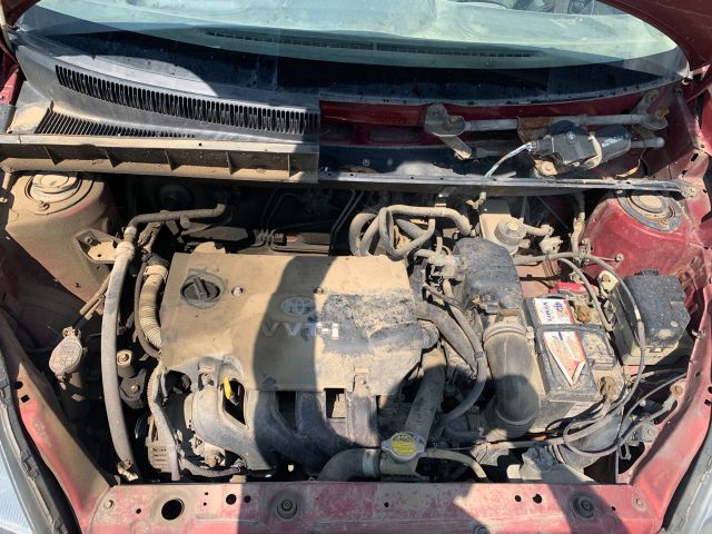 bontott TOYOTA YARIS VERSO Bal első Ajtó (Üres lemez)