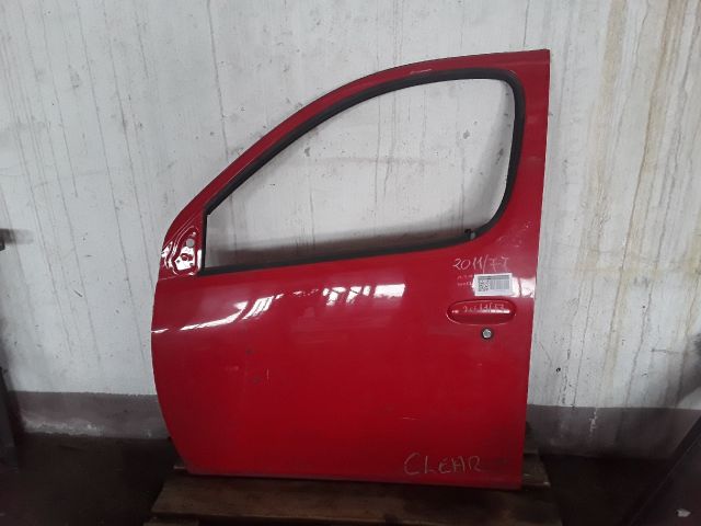 bontott TOYOTA YARIS VERSO Bal első Ajtó (Üres lemez)