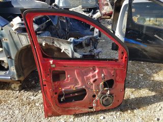 bontott TOYOTA YARIS VERSO Bal első Ajtó (Üres lemez)