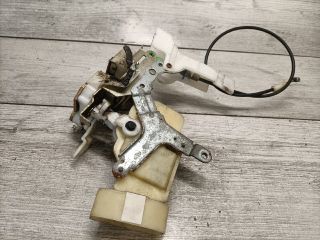 bontott TOYOTA YARIS VERSO Bal első Ajtózár